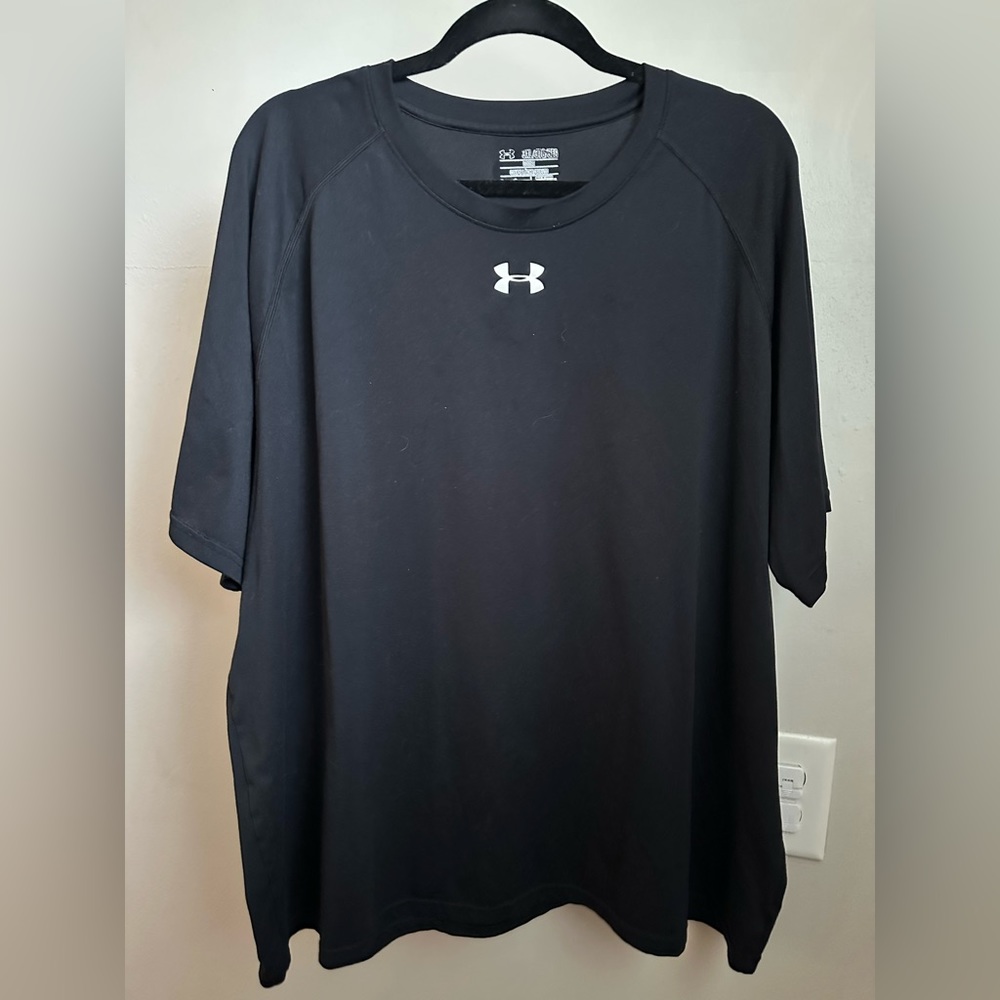 Men’s Under Armour T-shirt